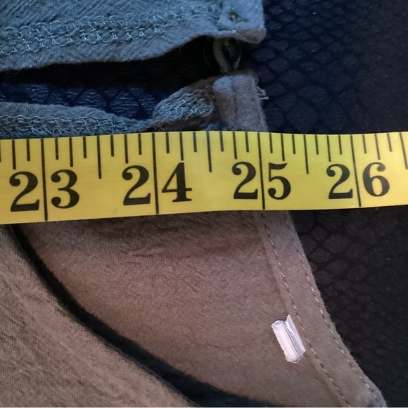 Olive Sleeveless Tiered Blouse, Stretch, Plus Size 2X - Picture 7 of 10